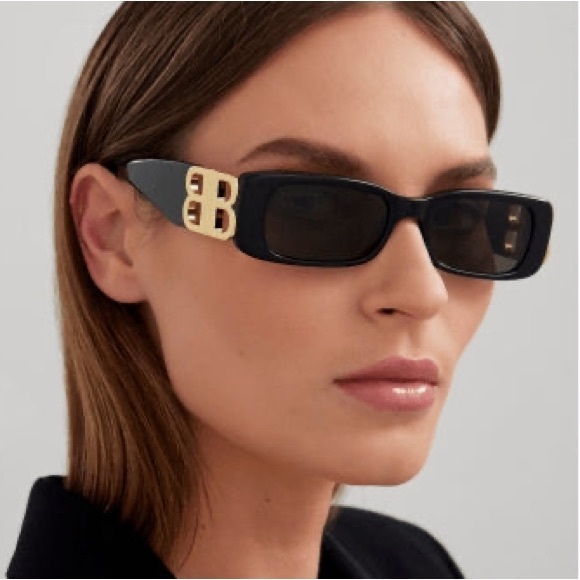 Balenciaga BB0096S Sunglasses
001 - Black/Gold - Grey - Picture 1 of 5